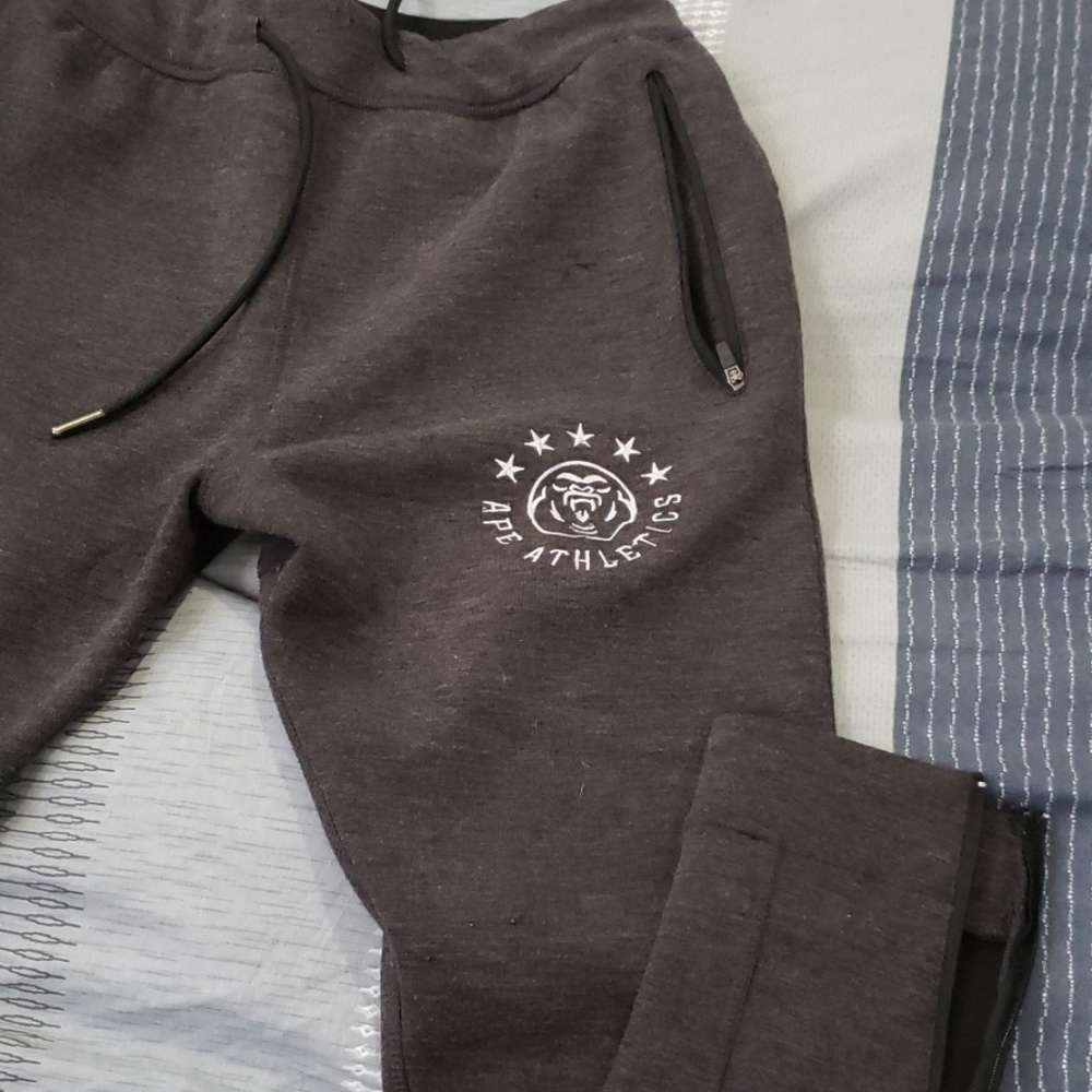 Ape athletics joggers